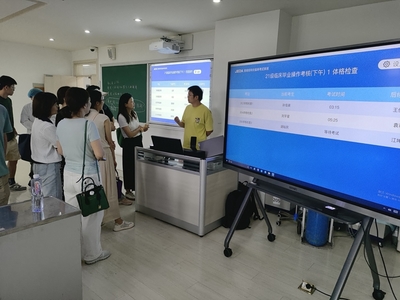 護理系組織教師赴南京交流學習